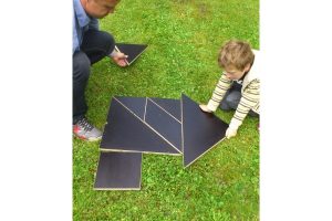 Tangram géant en bois